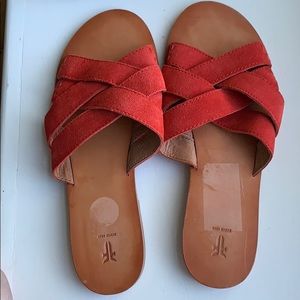 NEVER WORN frye sandals